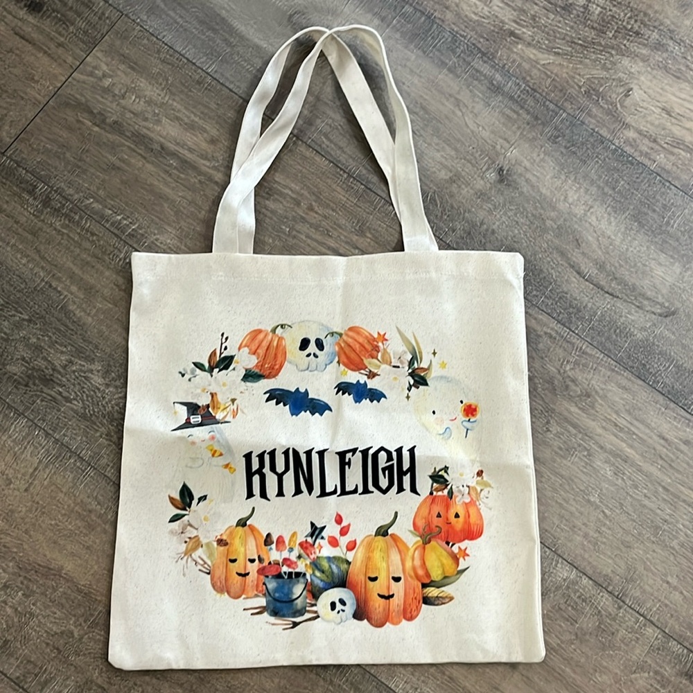 Personalized (KYNLEIGH) Halloween bag New free w/ purchase